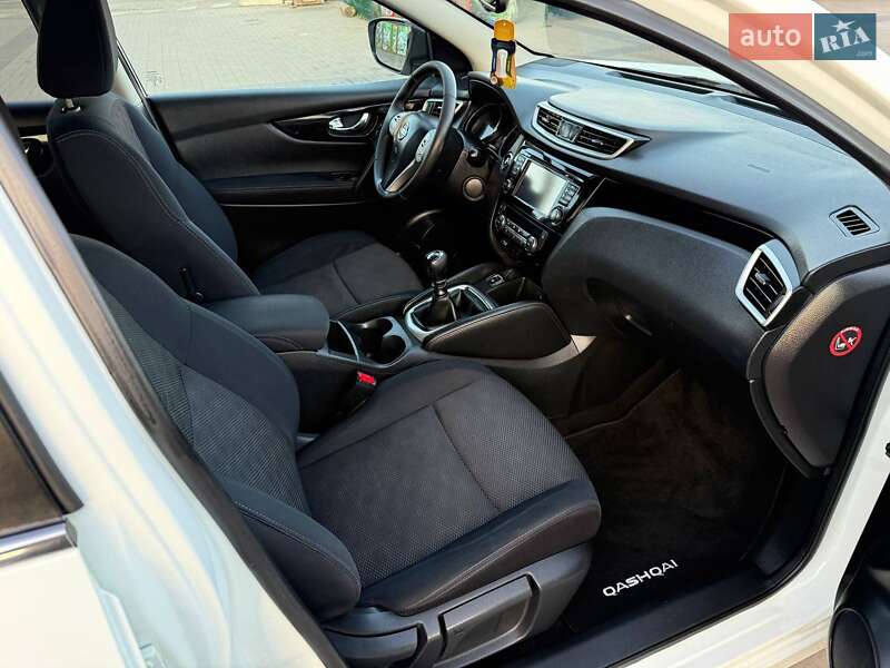 Внедорожник / Кроссовер Nissan Qashqai 2017 в Ковеле фото 17 Внедорожник / Кроссовер Nissan Qashqai 2017 в Ковеле