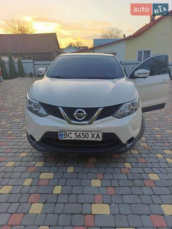 Внедорожник / Кроссовер Nissan Qashqai 2017 в Самборе
