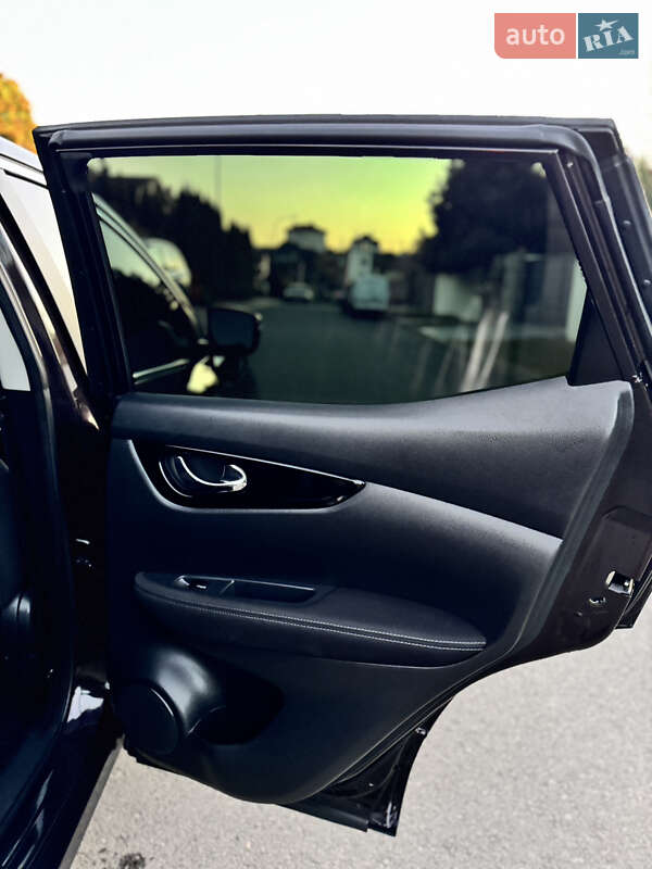 Внедорожник / Кроссовер Nissan Qashqai 2017 в Ровно фото 18 Внедорожник / Кроссовер Nissan Qashqai 2017 в Ровно