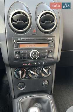 Внедорожник / Кроссовер Nissan Qashqai 2009 в Львове