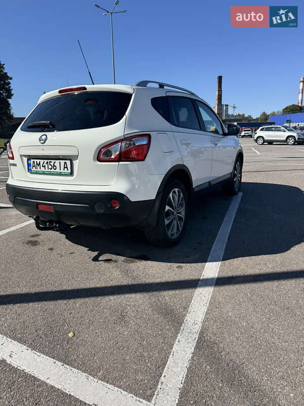 Внедорожник / Кроссовер Nissan Qashqai 2012 в Житомире