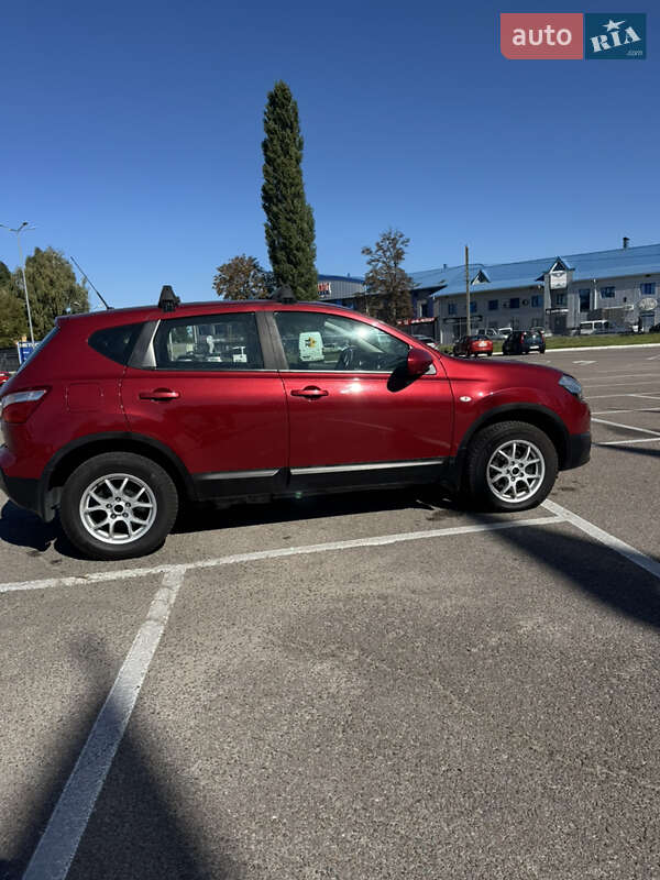Внедорожник / Кроссовер Nissan Qashqai 2011 в Житомире