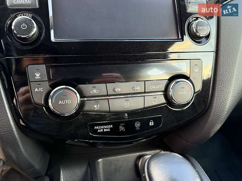 Внедорожник / Кроссовер Nissan Qashqai 2015 в Ковеле фото 21 Внедорожник / Кроссовер Nissan Qashqai 2015 в Ковеле