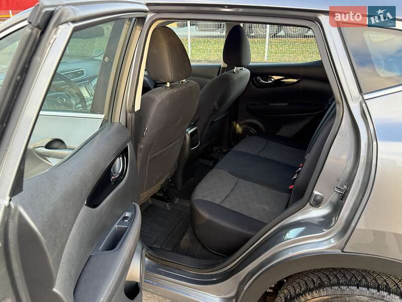 Внедорожник / Кроссовер Nissan Qashqai 2015 в Ковеле фото 26 Внедорожник / Кроссовер Nissan Qashqai 2015 в Ковеле