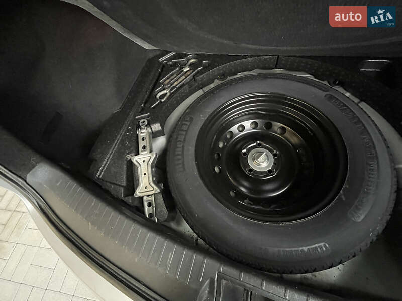 Позашляховик / Кросовер Nissan Qashqai 2008 в Харкові фото 19 Позашляховик / Кросовер Nissan Qashqai 2008 в Харкові