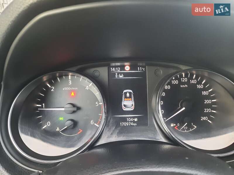 Внедорожник / Кроссовер Nissan Qashqai 2014 в Полтаве