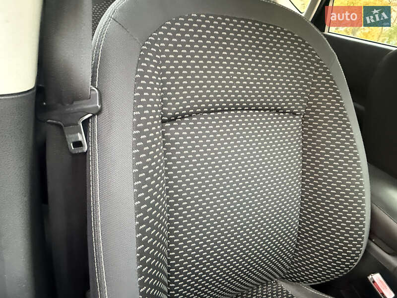 Внедорожник / Кроссовер Nissan Qashqai 2009 в Млинове фото 16 Внедорожник / Кроссовер Nissan Qashqai 2009 в Млинове