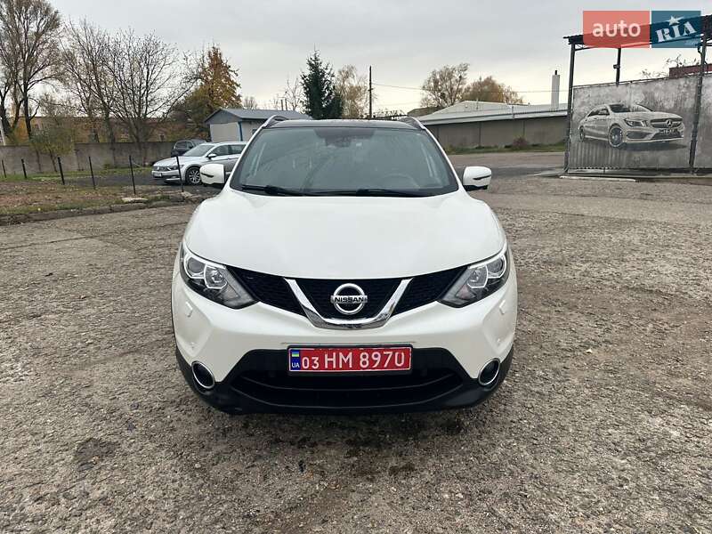 Внедорожник / Кроссовер Nissan Qashqai 2017 в Нововолынске