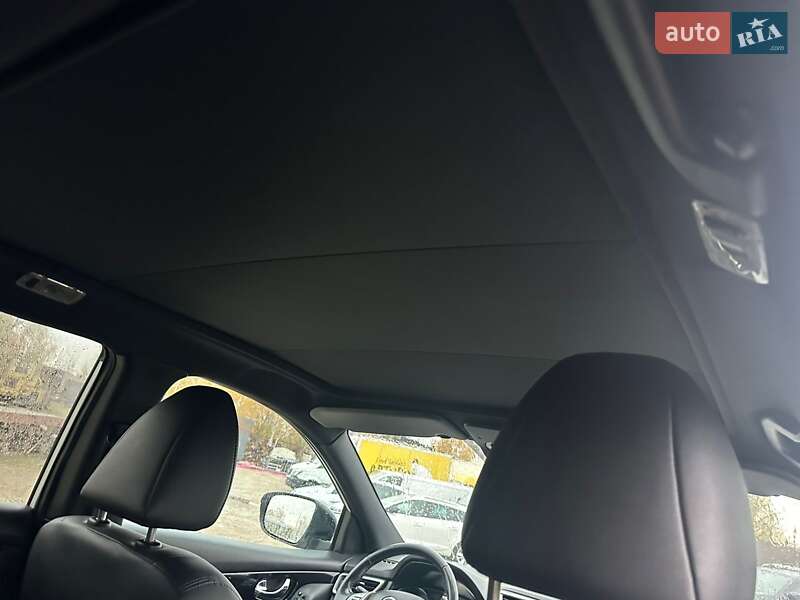 Внедорожник / Кроссовер Nissan Qashqai 2017 в Нововолынске