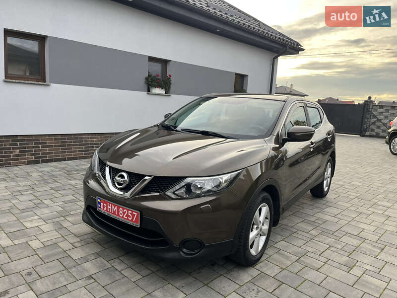 Внедорожник / Кроссовер Nissan Qashqai 2014 в Ровно