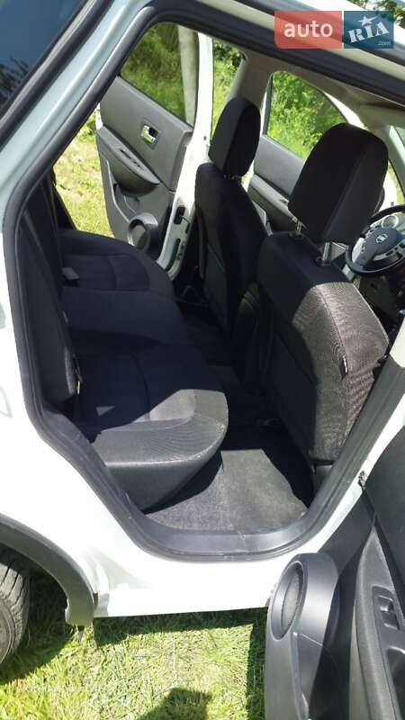 Внедорожник / Кроссовер Nissan Qashqai 2012 в Новоселице фото 27 Внедорожник / Кроссовер Nissan Qashqai 2012 в Новоселице