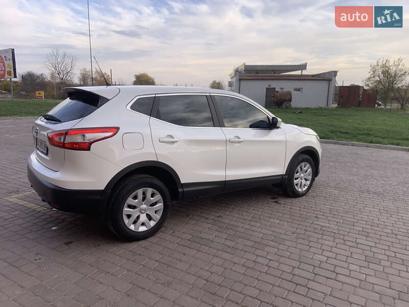 Внедорожник / Кроссовер Nissan Qashqai 2014 в Теофиполе