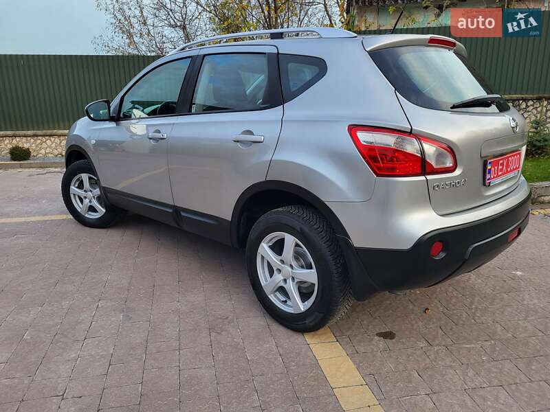 Внедорожник / Кроссовер Nissan Qashqai 2013 в Радивилове