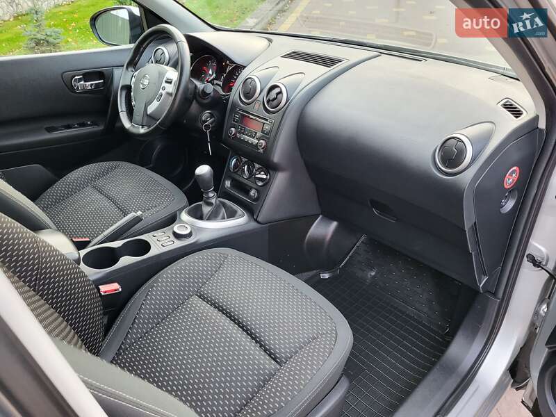 Внедорожник / Кроссовер Nissan Qashqai 2013 в Радивилове