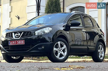Внедорожник / Кроссовер Nissan Qashqai 2010 в Ровно