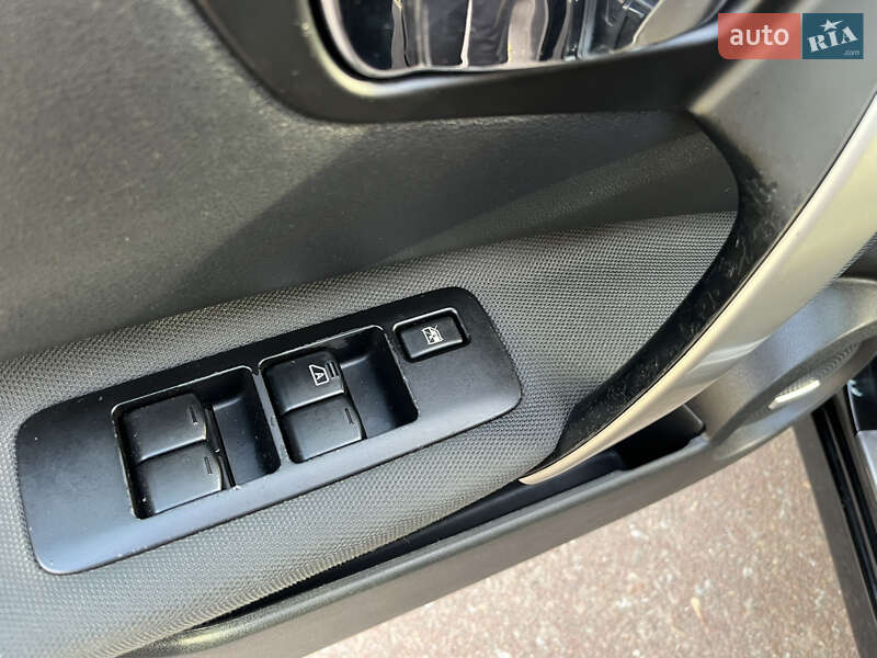 Внедорожник / Кроссовер Nissan Qashqai 2010 в Ровно фото 100 Внедорожник / Кроссовер Nissan Qashqai 2010 в Ровно