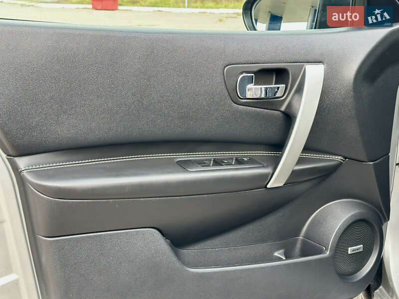 Внедорожник / Кроссовер Nissan Qashqai 2010 в Ковеле