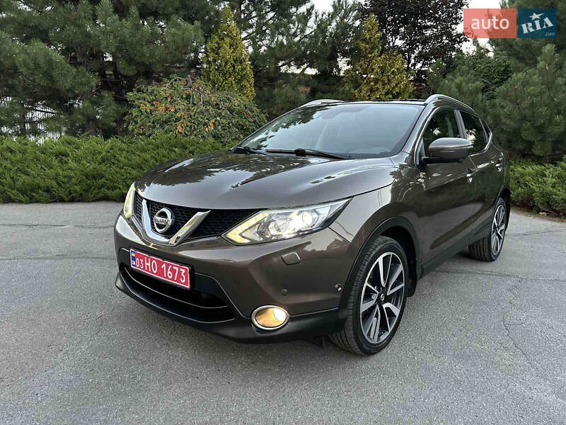 Позашляховик / Кросовер Nissan Qashqai 2015 в Полтаві фото 10 Позашляховик / Кросовер Nissan Qashqai 2015 в Полтаві