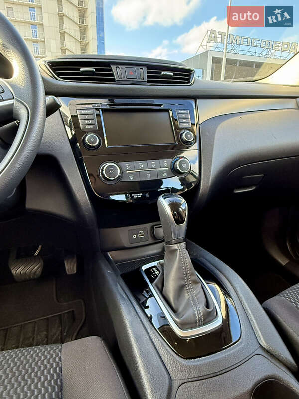 Внедорожник / Кроссовер Nissan Qashqai 2019 в Киеве