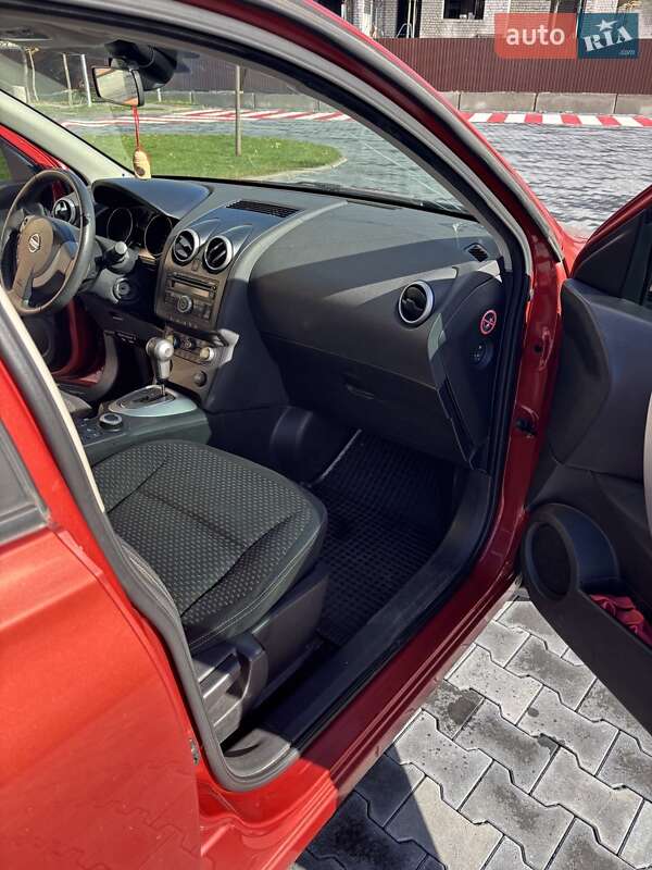 Позашляховик / Кросовер Nissan Qashqai 2008 в Києві