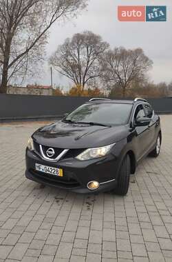 Внедорожник / Кроссовер Nissan Qashqai 2014 в Львове