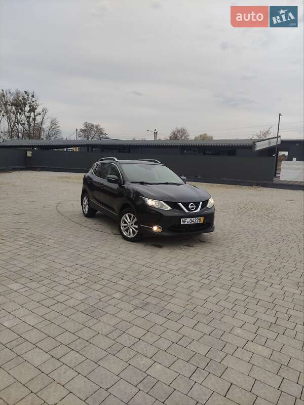 Позашляховик / Кросовер Nissan Qashqai 2014 в Львові фото 25 Позашляховик / Кросовер Nissan Qashqai 2014 в Львові