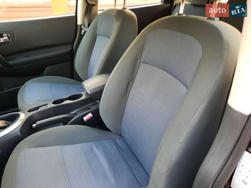 Внедорожник / Кроссовер Nissan Qashqai 2011 в Полтаве фото 6 Внедорожник / Кроссовер Nissan Qashqai 2011 в Полтаве