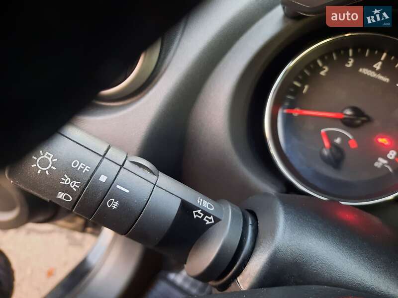 Внедорожник / Кроссовер Nissan Qashqai 2011 в Полтаве фото 11 Внедорожник / Кроссовер Nissan Qashqai 2011 в Полтаве