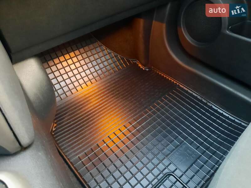 Внедорожник / Кроссовер Nissan Qashqai 2011 в Полтаве фото 25 Внедорожник / Кроссовер Nissan Qashqai 2011 в Полтаве