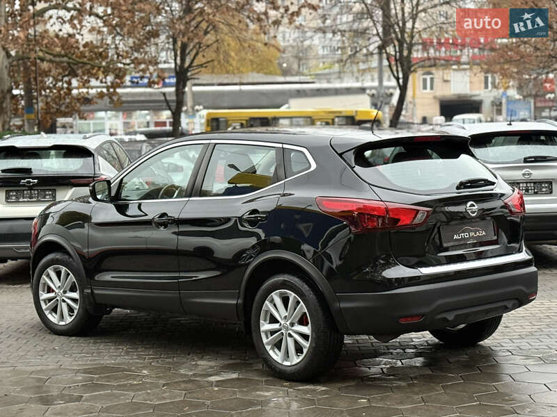 Позашляховик / Кросовер Nissan Qashqai 2017 в Одесі фото 35 Позашляховик / Кросовер Nissan Qashqai 2017 в Одесі