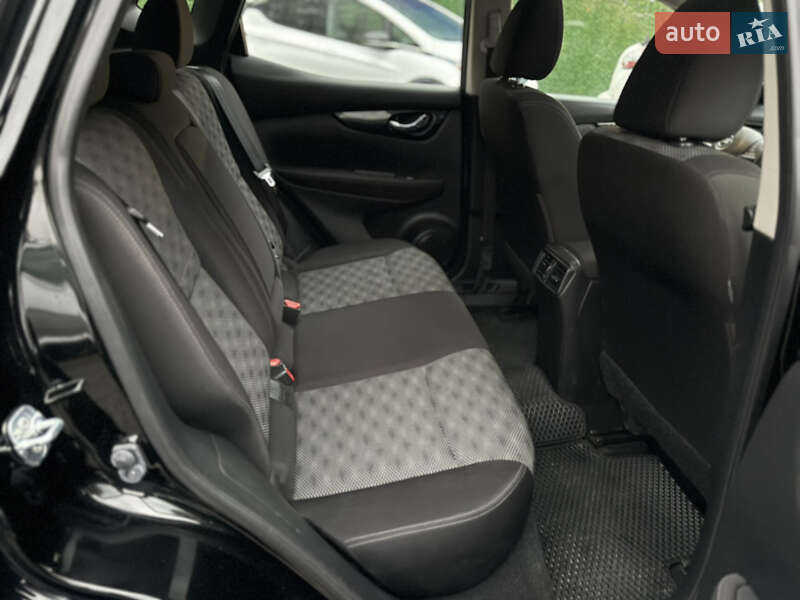 Позашляховик / Кросовер Nissan Qashqai 2017 в Одесі фото 41 Позашляховик / Кросовер Nissan Qashqai 2017 в Одесі