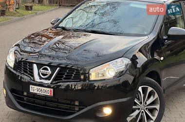 Позашляховик / Кросовер Nissan Qashqai 2012 в Стрию