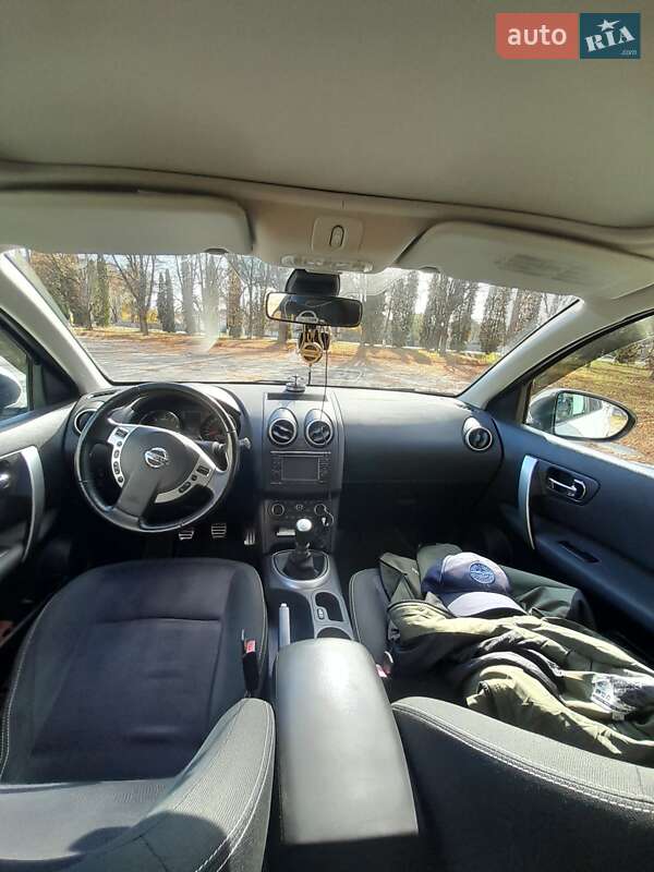 Внедорожник / Кроссовер Nissan Qashqai 2012 в Ставище