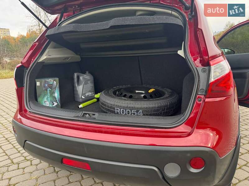 Внедорожник / Кроссовер Nissan Qashqai 2011 в Львове фото 25 Внедорожник / Кроссовер Nissan Qashqai 2011 в Львове