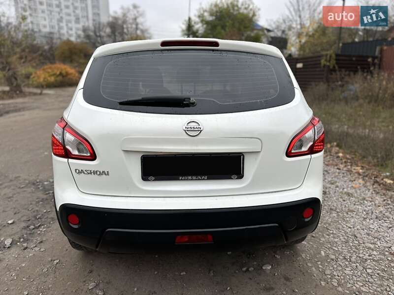 Внедорожник / Кроссовер Nissan Qashqai 2012 в Киеве