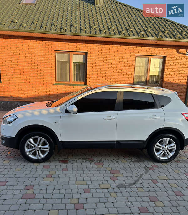 Позашляховик / Кросовер Nissan Qashqai 2010 в Ковелі