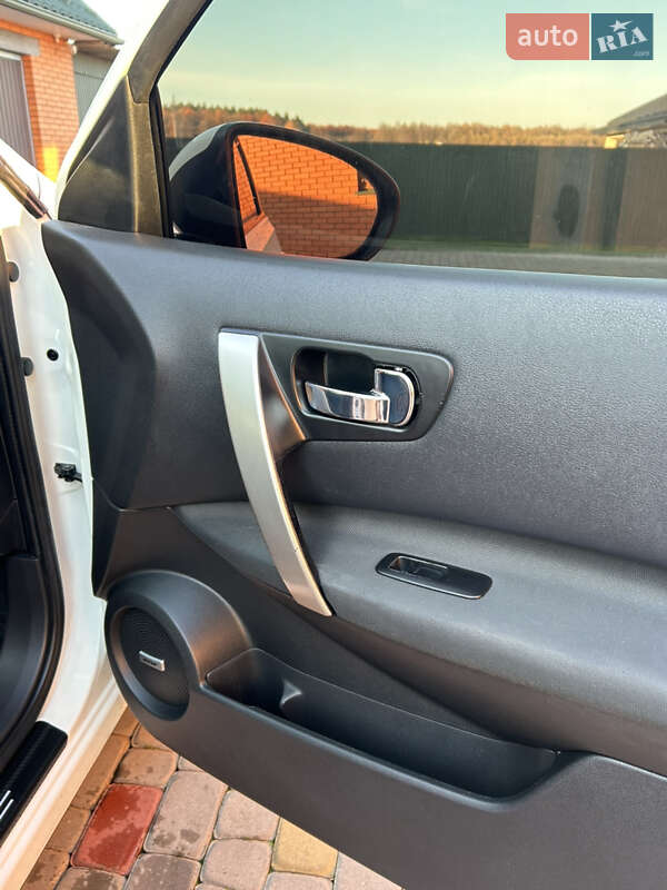 Позашляховик / Кросовер Nissan Qashqai 2010 в Ковелі