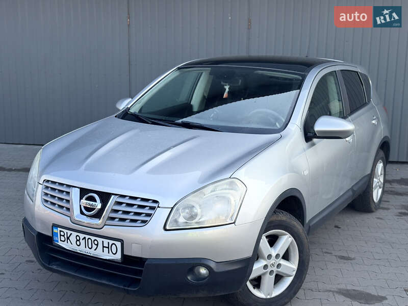 Внедорожник / Кроссовер Nissan Qashqai 2009 в Сарнах