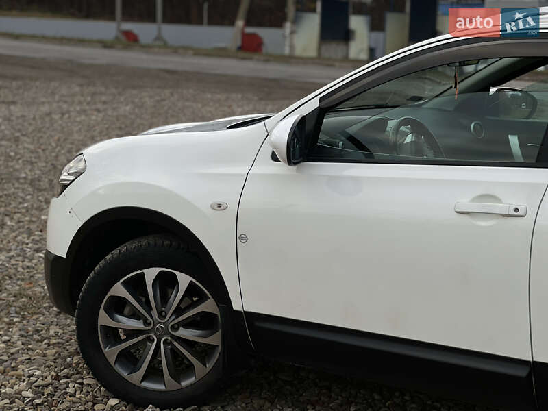 Внедорожник / Кроссовер Nissan Qashqai 2010 в Сторожинце фото 5 Внедорожник / Кроссовер Nissan Qashqai 2010 в Сторожинце