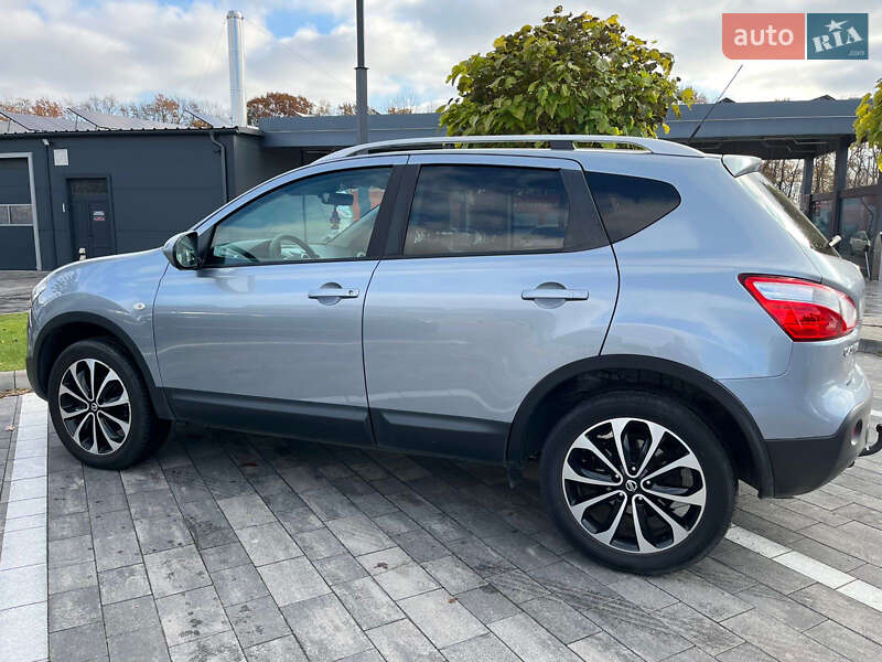 Позашляховик / Кросовер Nissan Qashqai 2010 в Луцьку