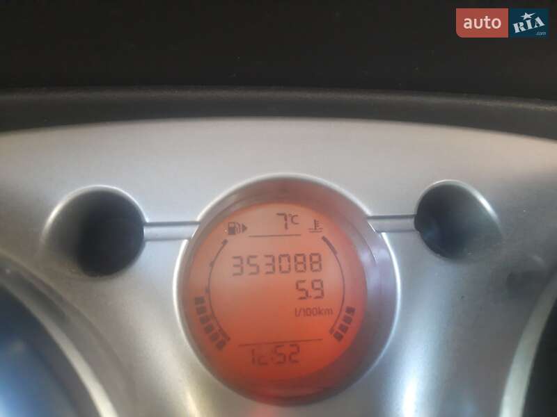 Позашляховик / Кросовер Nissan Qashqai 2007 в Луцьку фото 6 Позашляховик / Кросовер Nissan Qashqai 2007 в Луцьку