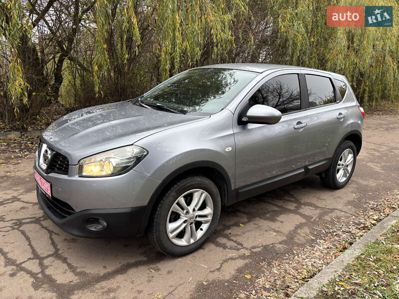 Внедорожник / Кроссовер Nissan Qashqai 2011 в Житомире