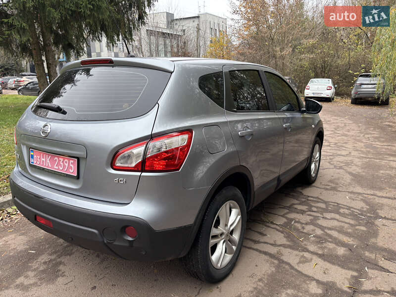 Внедорожник / Кроссовер Nissan Qashqai 2011 в Житомире