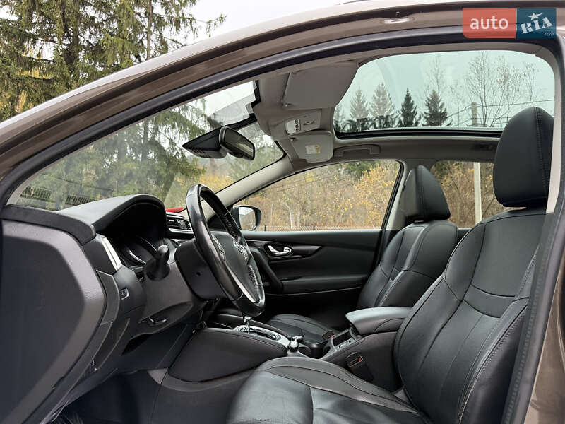 Внедорожник / Кроссовер Nissan Qashqai 2015 в Кременце