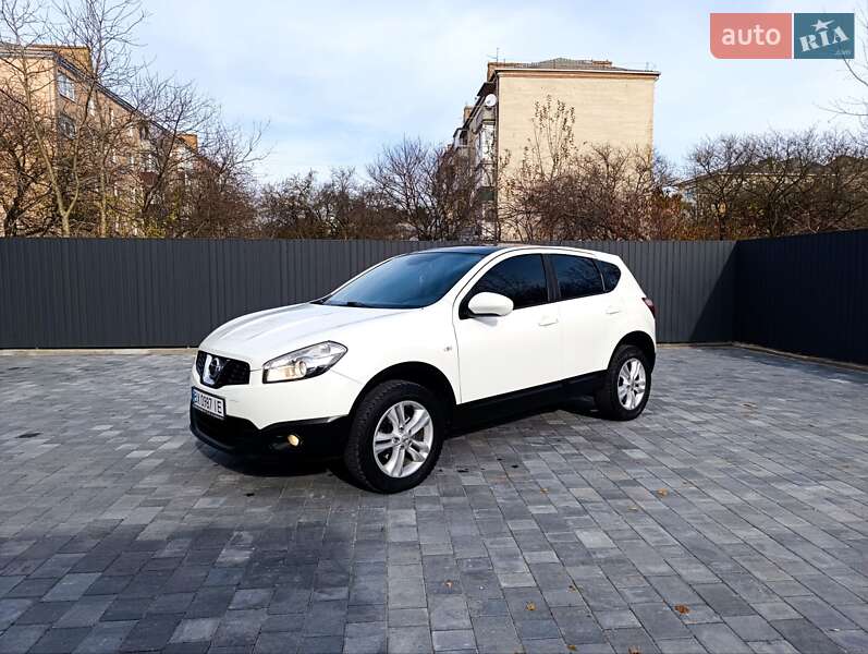 Позашляховик / Кросовер Nissan Qashqai 2010 в Старокостянтинові фото 4 Позашляховик / Кросовер Nissan Qashqai 2010 в Старокостянтинові
