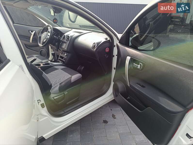 Позашляховик / Кросовер Nissan Qashqai 2010 в Старокостянтинові фото 19 Позашляховик / Кросовер Nissan Qashqai 2010 в Старокостянтинові
