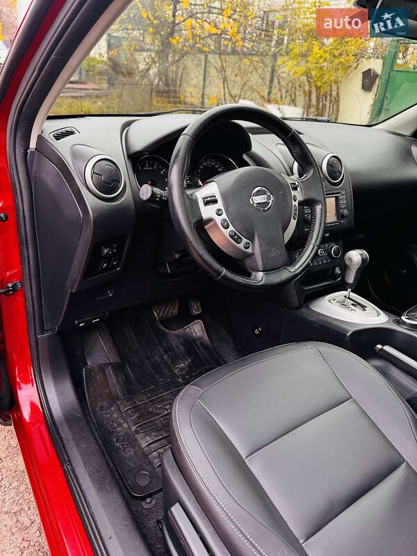 Внедорожник / Кроссовер Nissan Qashqai 2013 в Чернигове