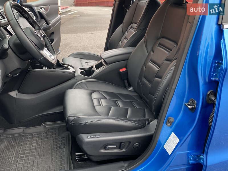 Позашляховик / Кросовер Nissan Qashqai 2018 в Києві