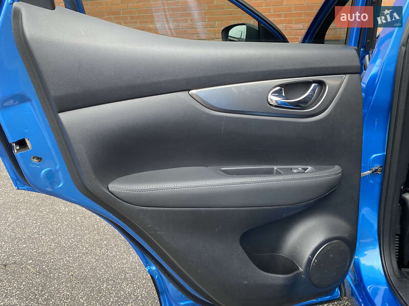 Позашляховик / Кросовер Nissan Qashqai 2018 в Києві