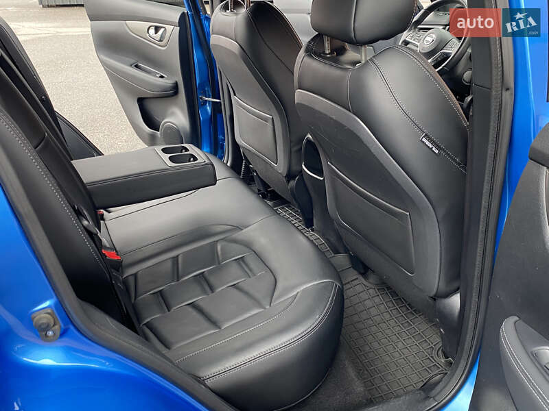 Позашляховик / Кросовер Nissan Qashqai 2018 в Києві